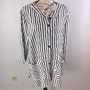 ali miles top tunic size L